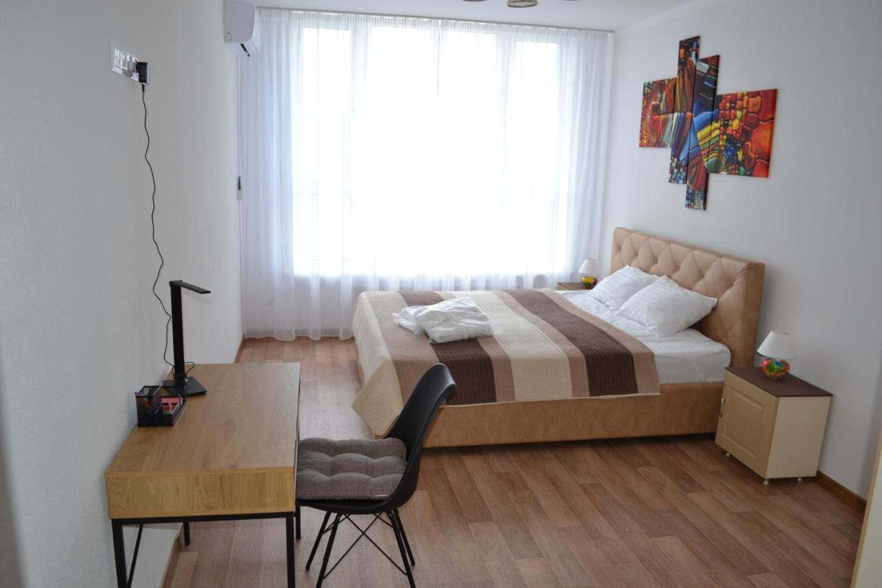 In The Sky Apartment Kyiv Exterior photo